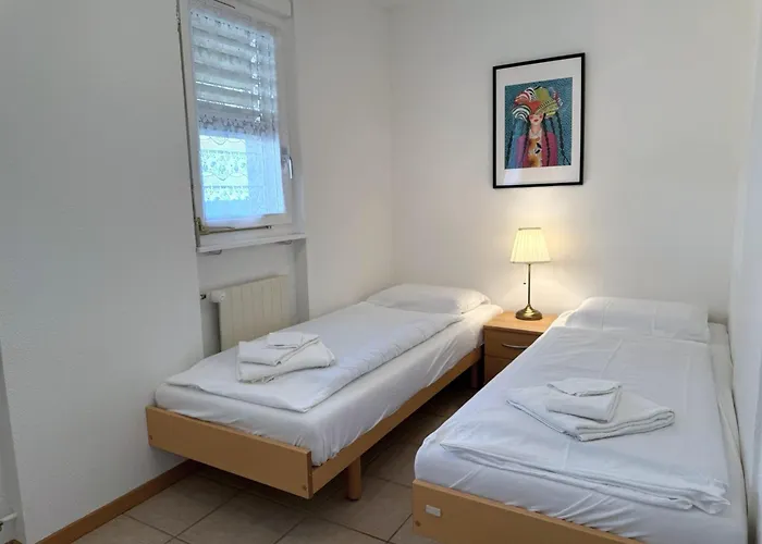 Διαμέρισμα Fluee 8 *