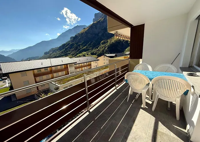 Fluee 8 Διαμέρισμα *